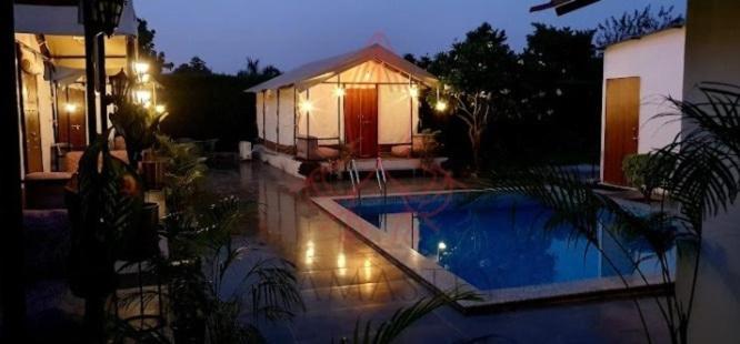 Luxury Farmhouse In Chhatarpur With Pool Nové Dillí Exteriér fotografie
